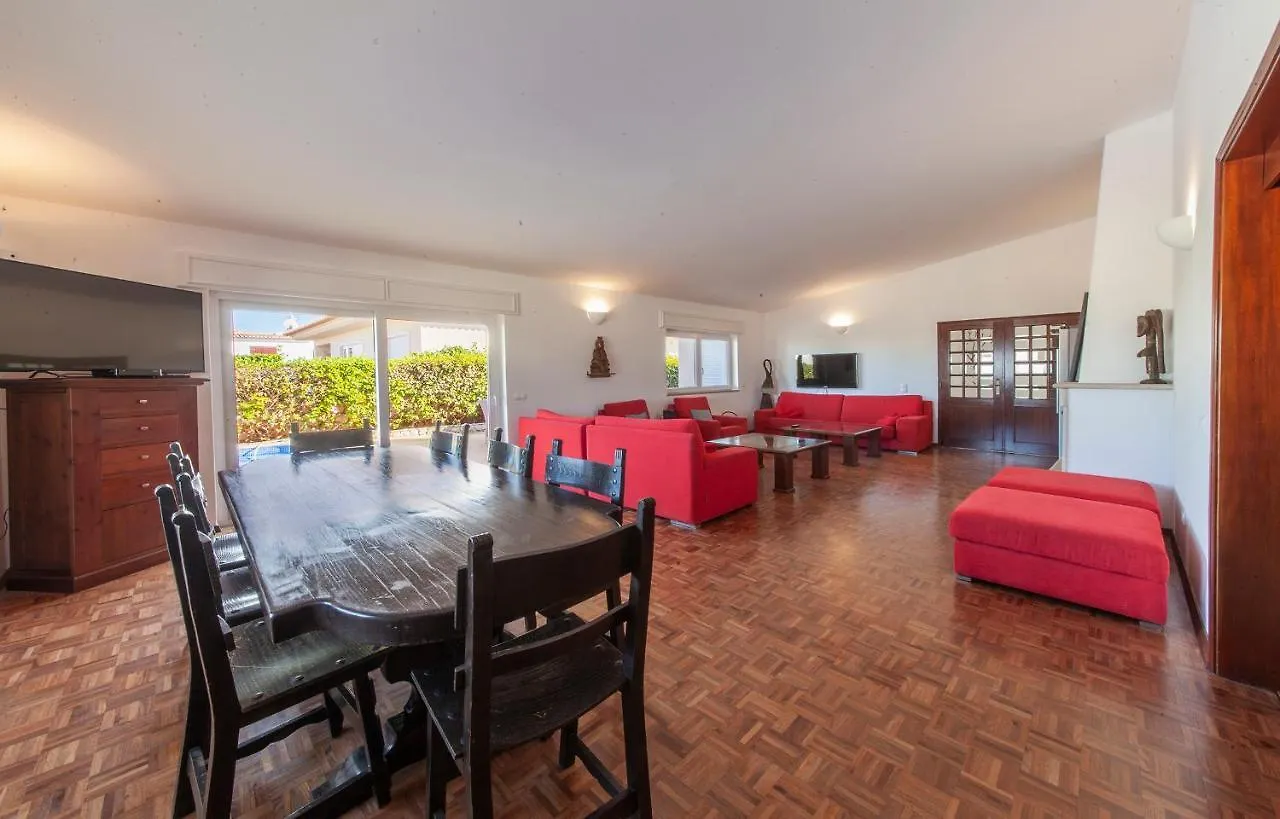 N - Astonishing Bay View Guesthouse Lagos